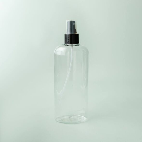 8 oz Clear Oval Bottle with Black Spray Cap