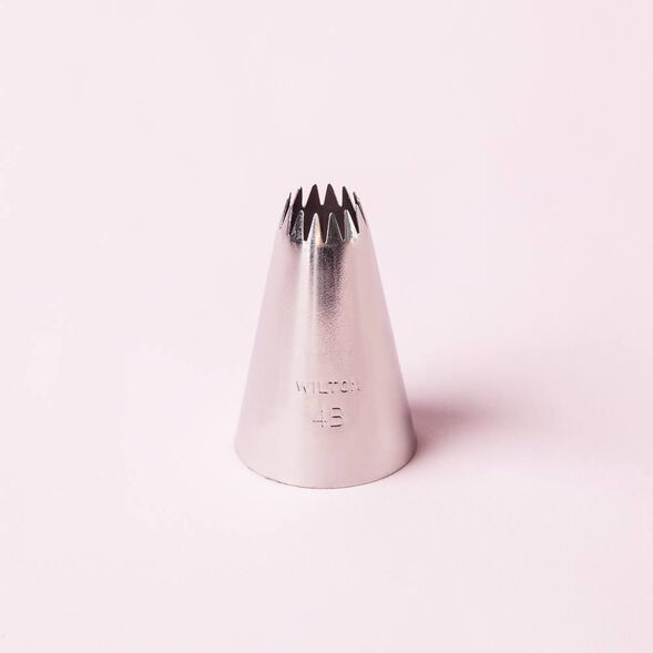 DISCONTINUED - 4B Frosting Tip