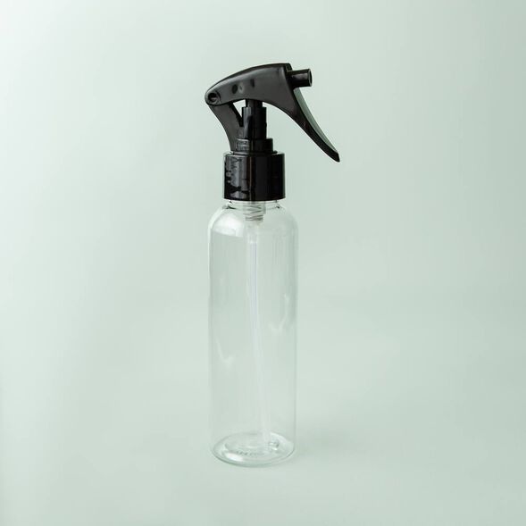 4 oz Clear Cosmo Bottle with Black Trigger Spray Cap