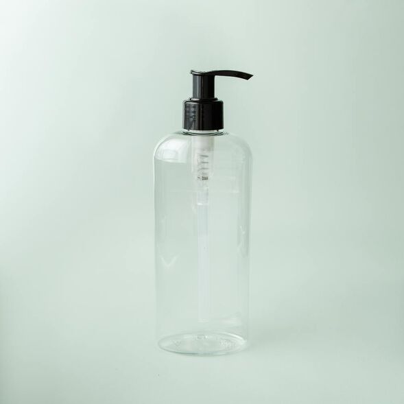 8 oz Clear Oval Bottle with Black Pump Top