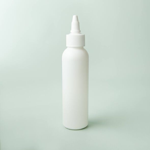 4 oz White Cosmo Bottle with White Twist Cap