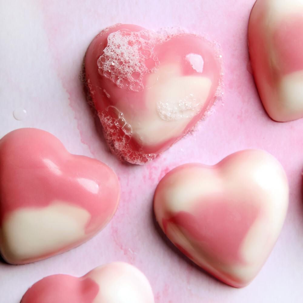 swirled heart soap kit | bramble berry