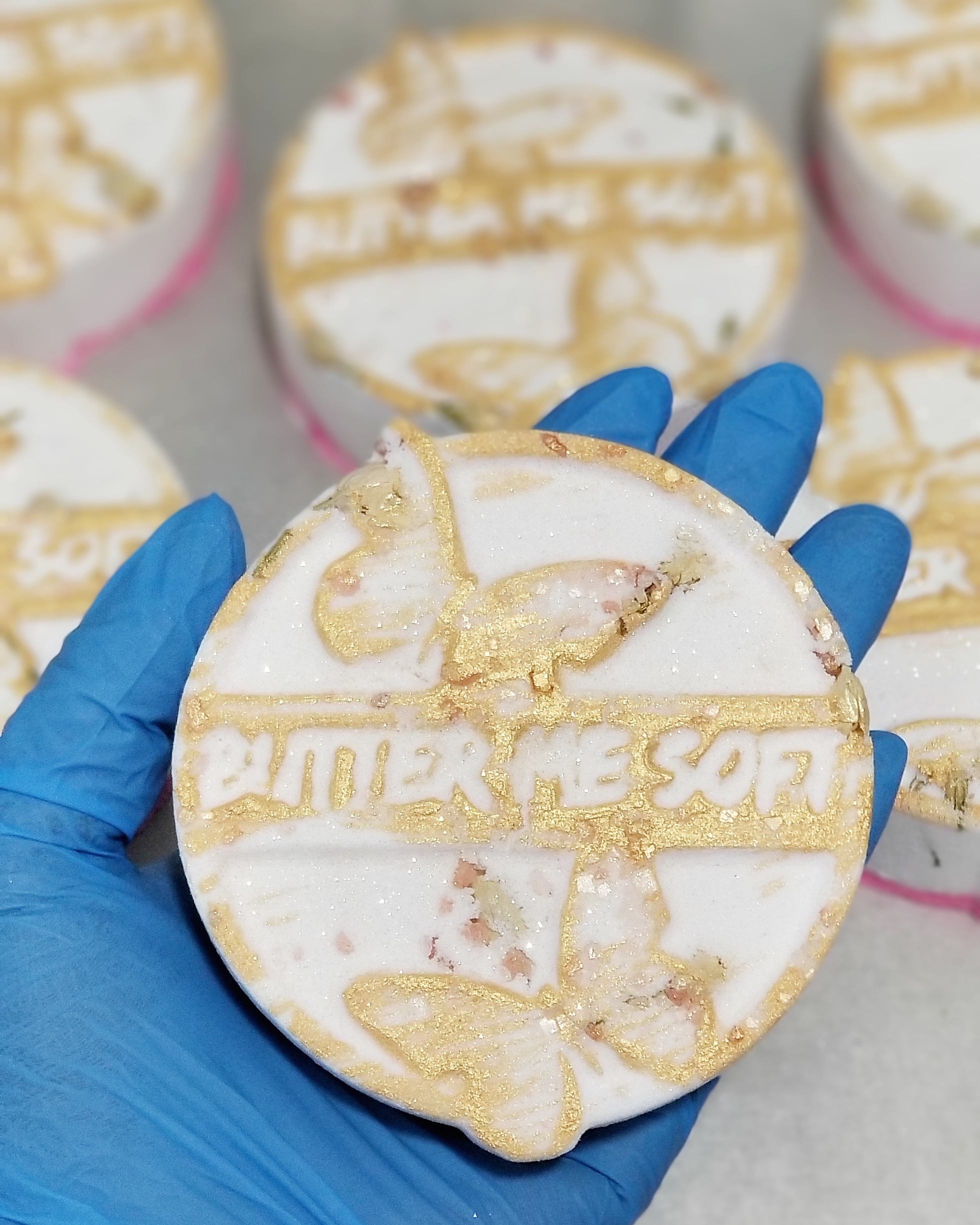bath bomb by butter me soft