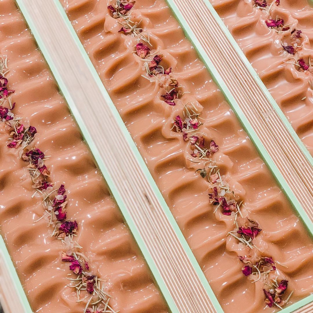 rosemary mint soap by cocoa body co |
bramble berry
