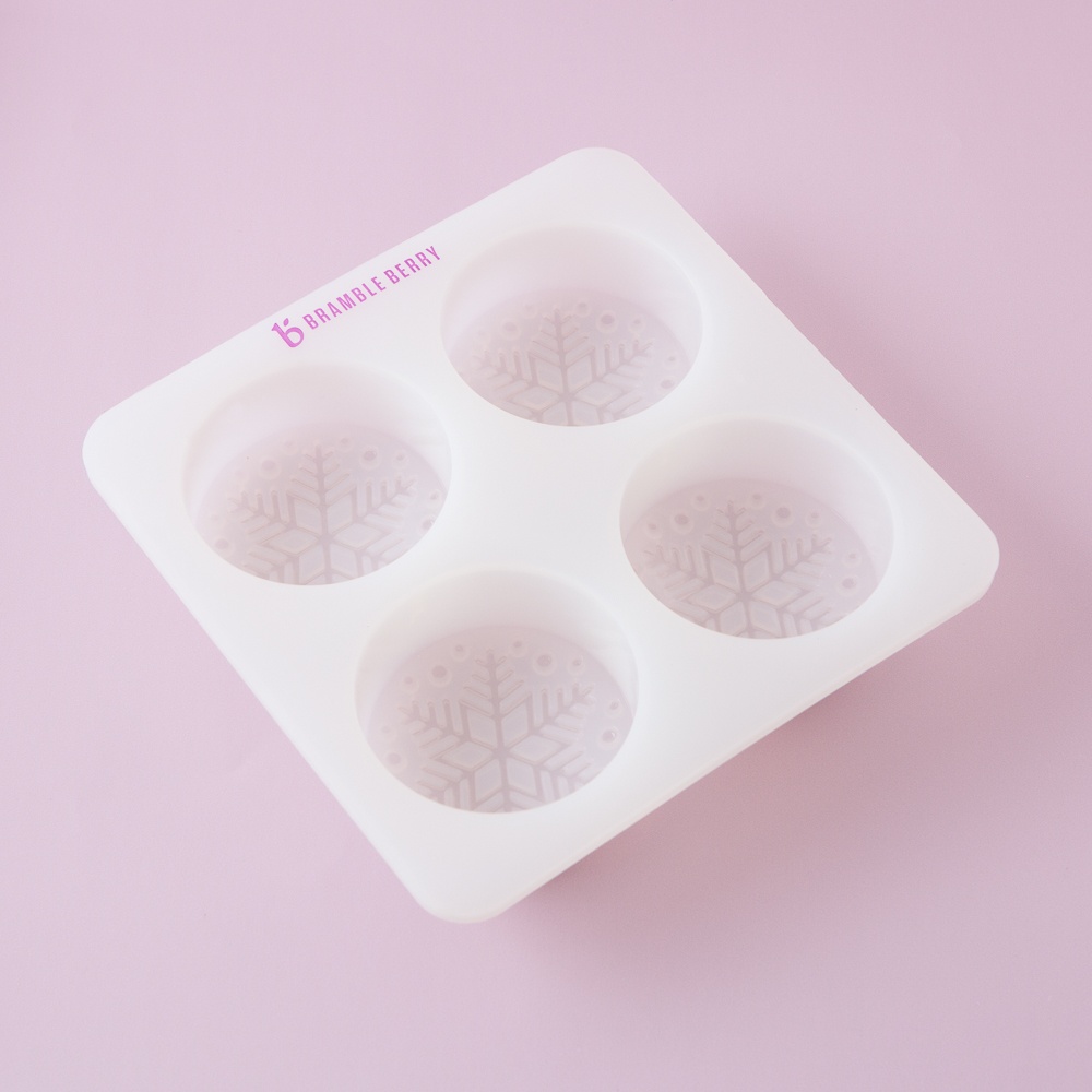 Snowflake Silicone Ice Cube Tray, Ice Mold, Ice Maker - China Silicone Ice  Cube Tray and Snowflake Shape Ice Mold price